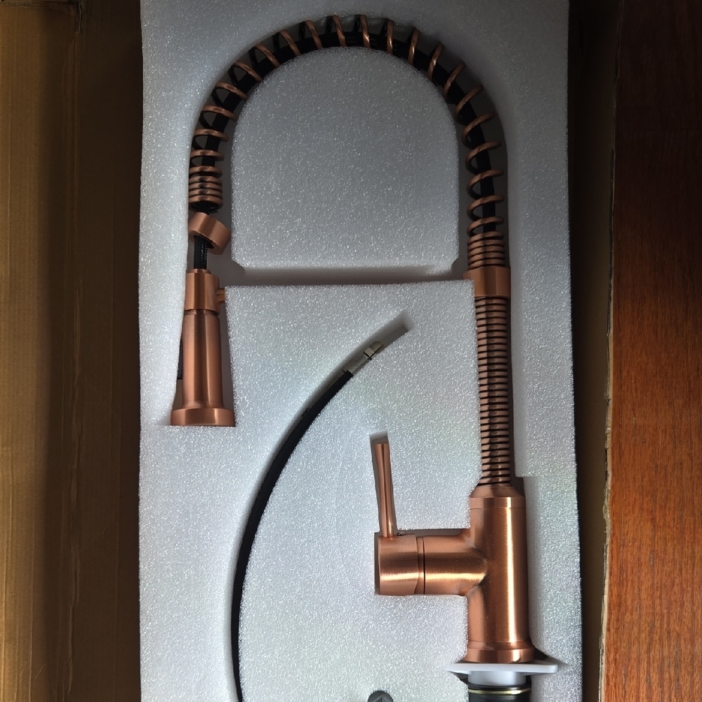 Breinza By Italia Copper Kitchen Faucet - Picture 4 of 4